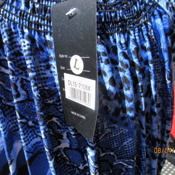 #397  NEW WOMEN'S LONG SUMMER DRESS BY JULIA  (SIZE L) - Picture 3 of 3